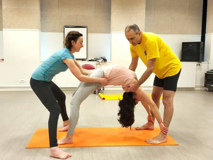 entraide yoga initial rennes pont chakrasana 1
